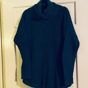 Old Navy long sleeve turtleneck sweater